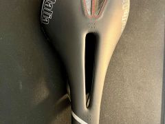 Predám Selle Italia SLR Kit Carbonio Flow