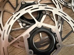 Brzdové kotouče Sram 140/160mm
