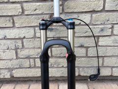FOX 32 RL 100mm remote lockout