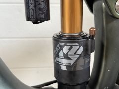 Giant Reign E+0 FOX kashima