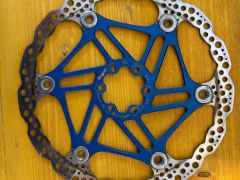 Hope Floating 220mm a 203mm 6 dier