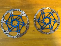 Hope Floating 220mm a 203mm 6 dier