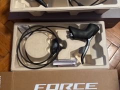 Sram Force AXS 2x12 paky, hadice a strmene