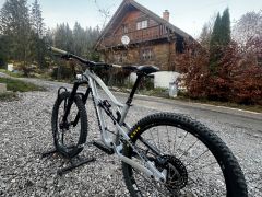 Nukeproof Mega Carbon