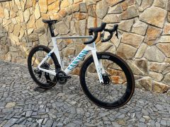 Canyon Aeroad AXS CFR