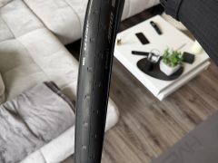 Nový Continental Aero 111 silniční plášť 26mm