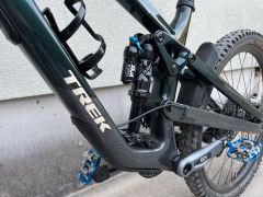 Trek Slash 9.8 GX AXS T-Type Gen 6 / čitaj popis