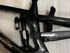 Rám Trek Slash Gen6 L