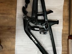 Rám Trek Slash Gen6 L