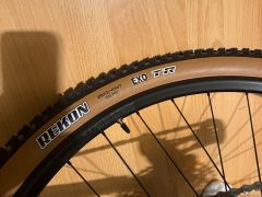 Predam 2x novy Maxxis Rekon 29x2,40 WT EXO TR