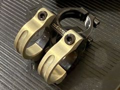 Renthal Apex 33mm/35mm + Better bolts titanium