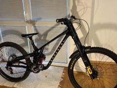 Commencal supreme v5