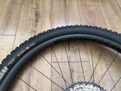 Bontrager Line Elite 30, 12x148mm, 29-tka
