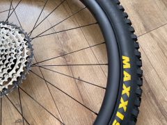 Bontrager Line Elite 30, 12x148mm, 29-tka