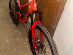 Santa Cruz HighTower CC v2 od13.6kg