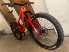 Santa Cruz HighTower CC v2 od13.6kg