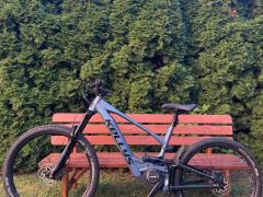 Kellys Theos R50 P | 725 Wh | Panasonic 95 Nm | 764 km | vel. L