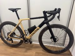 Canyon Grail CF SLX 8 AXS