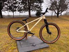 Canyon Stitched 360 Cllctv