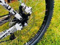 Kona Stynky TL 2011 Downhill