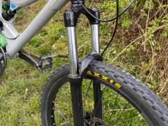 Downhill / freeride kolo commencal supreme DH