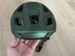 Specialized Camber, Mips, cyklo prilba vel. L