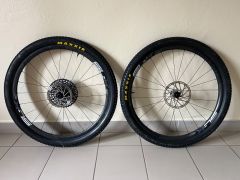 Predám set karbonových kolies FSA S-Lk