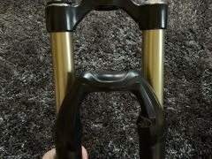 Fox 32 evo, 27.5  vidlica