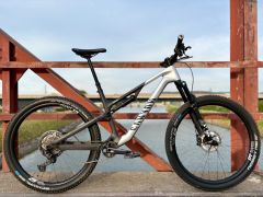 Canyon Neuron Fs-9 2024/veľ.L Celokarbon