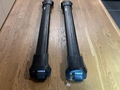 Predam strešný nosič Thule edge black na VW Golf 8