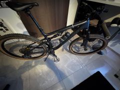 Specialized Epic Evo 2023 AXS