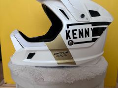 Kenny Decade Integrána príba XS