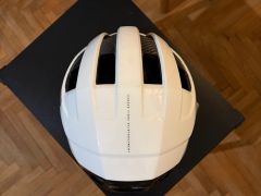 Kellys Vantage prilba, biela