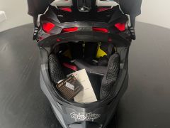 Troy lee designs d4 polyacrylite black