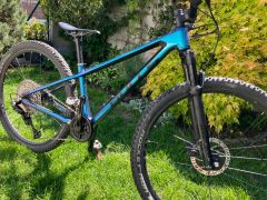 Bulls Tokee Ultra Lite Carbon 26 prémiový juniorský MTB karbón vzduchová vidlica 1x11