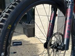 Špičkový e-bike Specialized Turbo Levo Expert Carbon 22/23