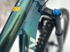 LIV intrique advanced pro 29