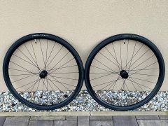 Kolesá z BMC Teammachine SLR Four 2026