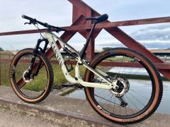 Canyon Neuron CF9 SL - Celokarbón veľ.M