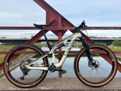 Canyon Neuron CF9 SL - Celokarbón veľ.M