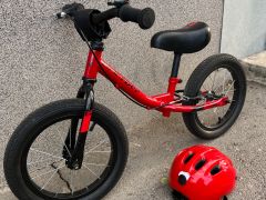 Odražadlo Galaxy Nimbus 14 + prilba Abus