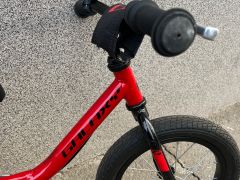 Odražadlo Galaxy Nimbus 14 + prilba Abus