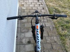 Celoodpružené kolo Kross earth 2.0