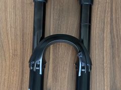 FOX Float 38 Performance Grip 27.5 180mm