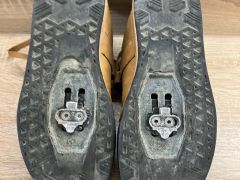 Tretry Leatt 4.0 clip 42