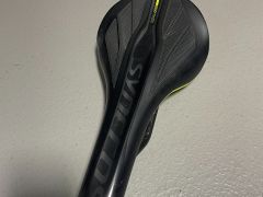 Predám sedlá Syncros