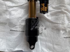 Tlmič Fox Float X2 Factory Series