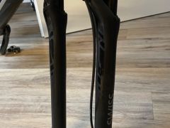 DT Swiss F 232 One - MTB XC Vidlice Boost 15x110