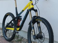 Rocky Mountain Slayer 27.5 L Custom Build