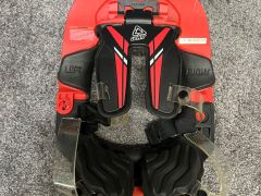 661 EVO Leatt Brace DBX 5.5